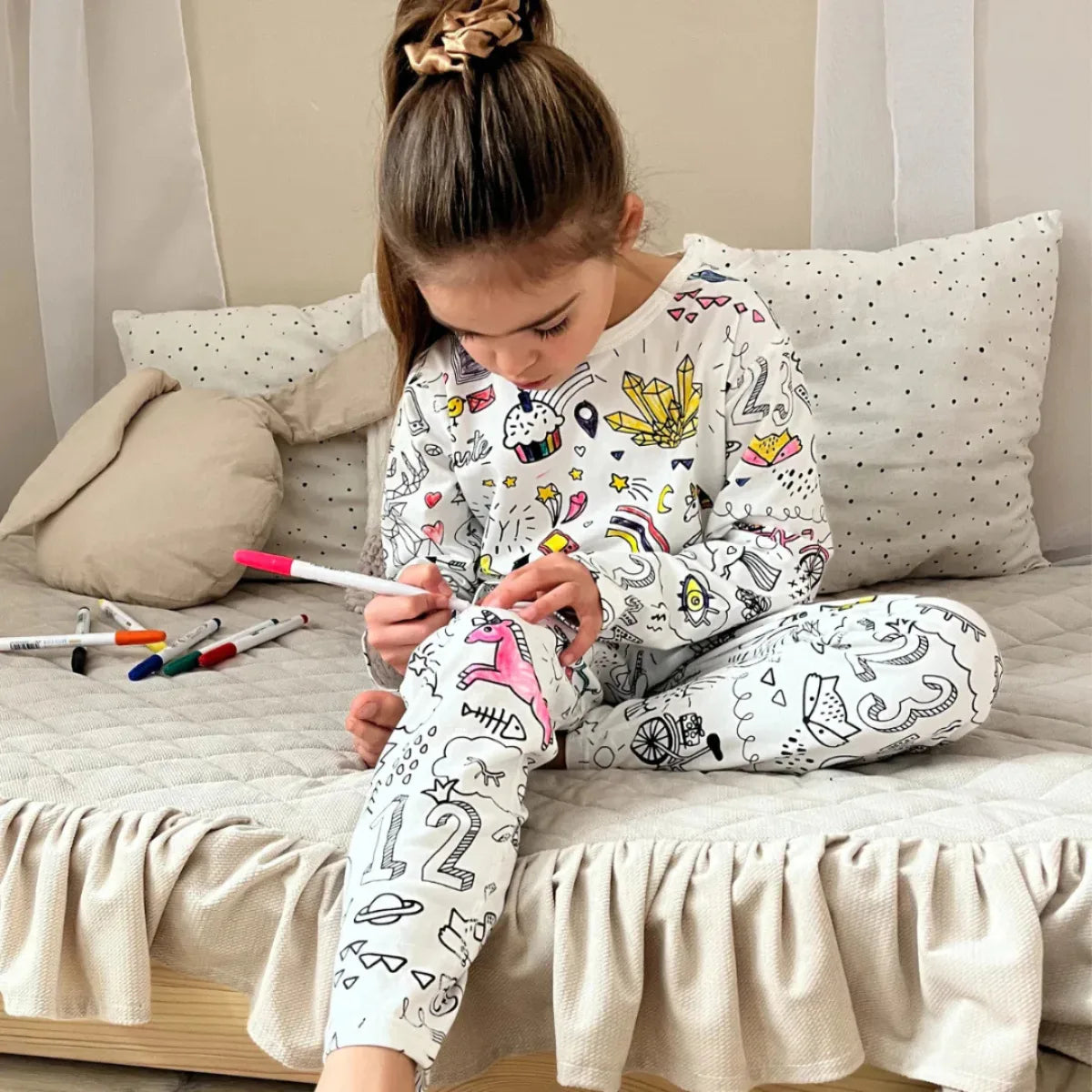 Draw & Wear Daywear/Pajamas